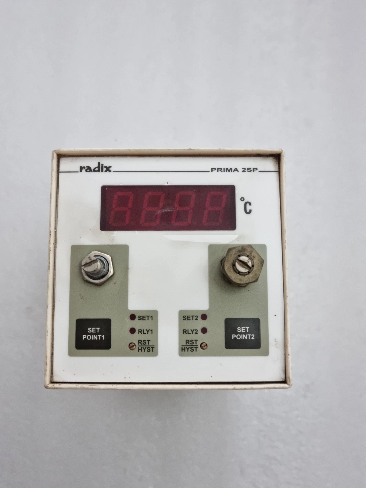 radix PRIMA 2SP Pt100 Type Temperature Controller 230 Vac Free Ship